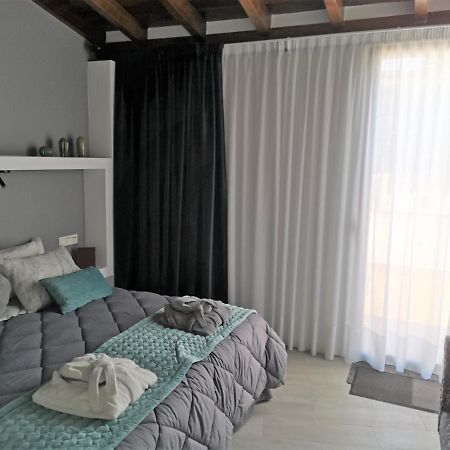Fg Albayzin Apartamento Deluxe Con Terraza Vistas Y Parking Gratis Appartement Granada Buitenkant foto
