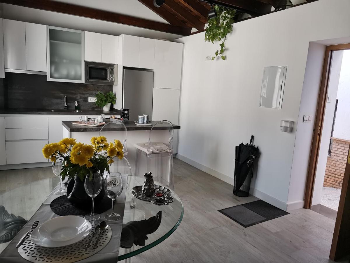 Fg Albayzin Apartamento Deluxe Con Terraza Vistas Y Parking Gratis Appartement Granada Buitenkant foto