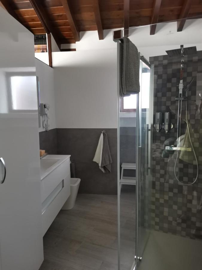 Fg Albayzin Apartamento Deluxe Con Terraza Vistas Y Parking Gratis Appartement Granada Buitenkant foto