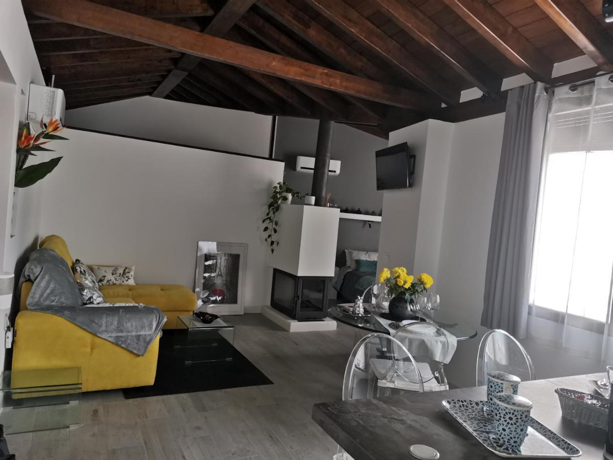 Fg Albayzin Apartamento Deluxe Con Terraza Vistas Y Parking Gratis Appartement Granada Buitenkant foto