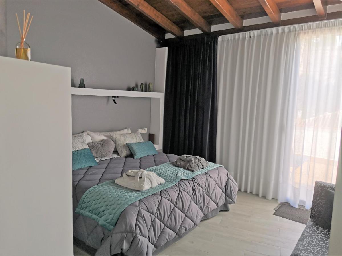 Fg Albayzin Apartamento Deluxe Con Terraza Vistas Y Parking Gratis Appartement Granada Buitenkant foto