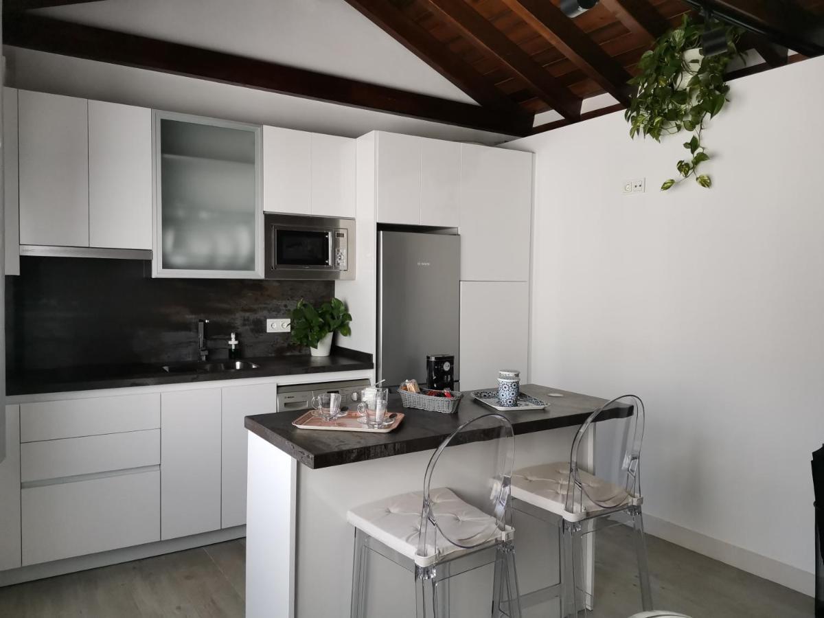 Fg Albayzin Apartamento Deluxe Con Terraza Vistas Y Parking Gratis Appartement Granada Buitenkant foto
